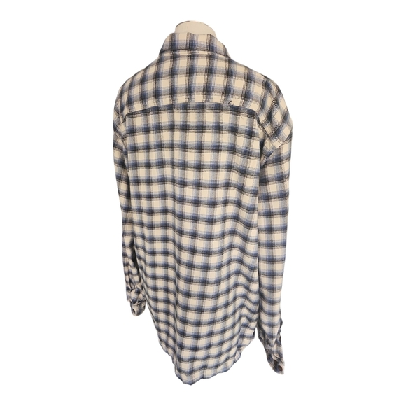 Patagonia Men's XL Blue & Cream Plaid Organic Cotton Shirt – Button-Up, Outdoor - Picture 3 of 11
